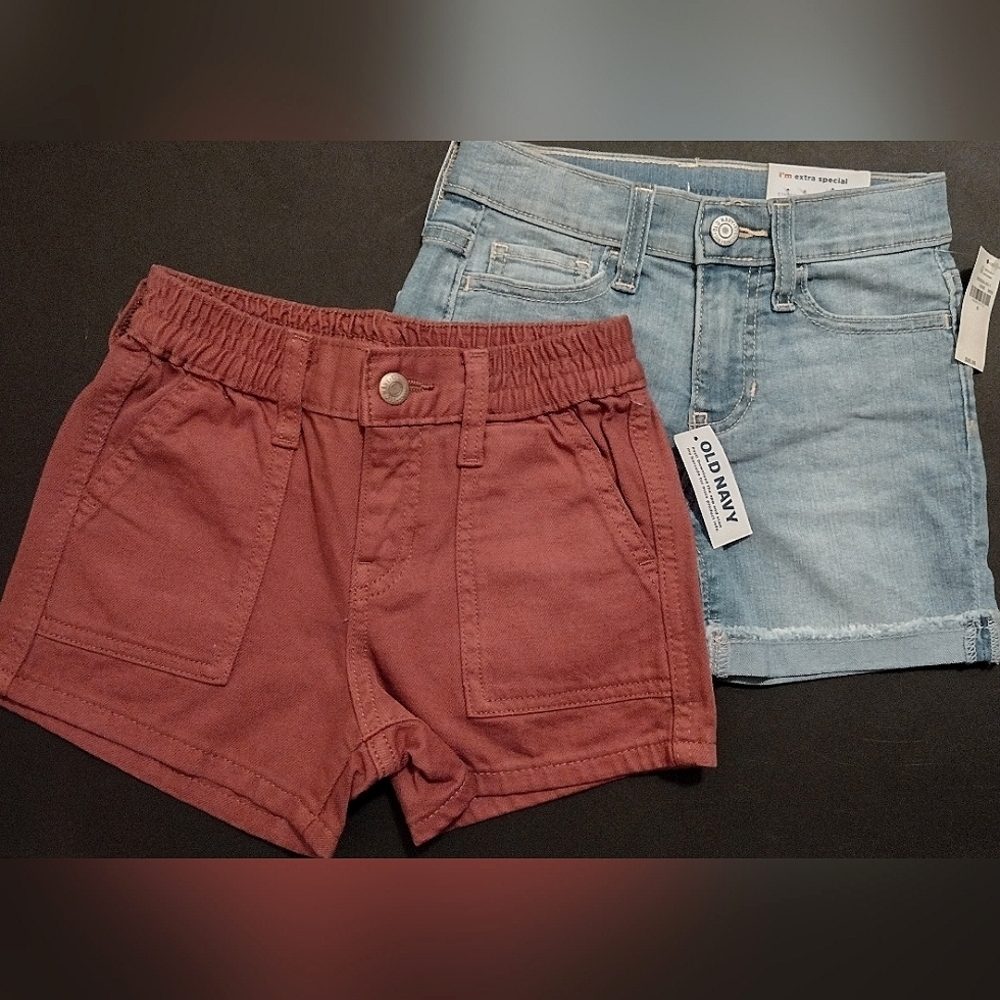 Two pairs Old Navy Girls shorts size 6